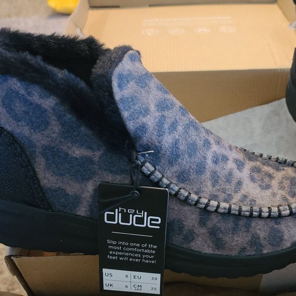 Hey Dude Shoes - Hey Dudes